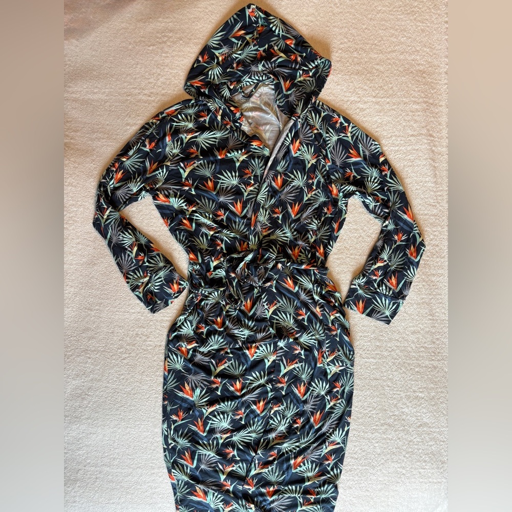 MeUndies Robe/ Swim Cover-Up, Birds of Paradise Pattern. Women’s Sz S/M